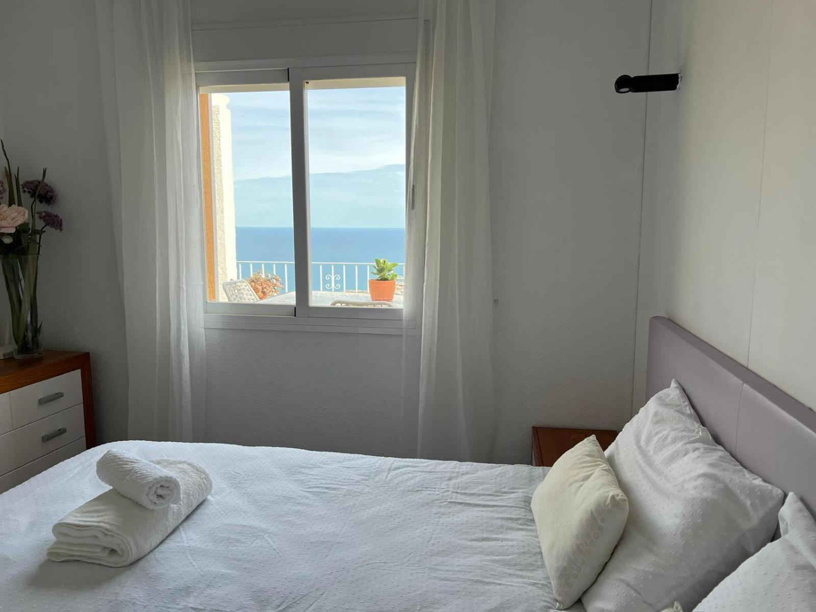 Apartamento Con Vistas Al Mar Cumbre Del Sol By Alterhome Екстериор снимка